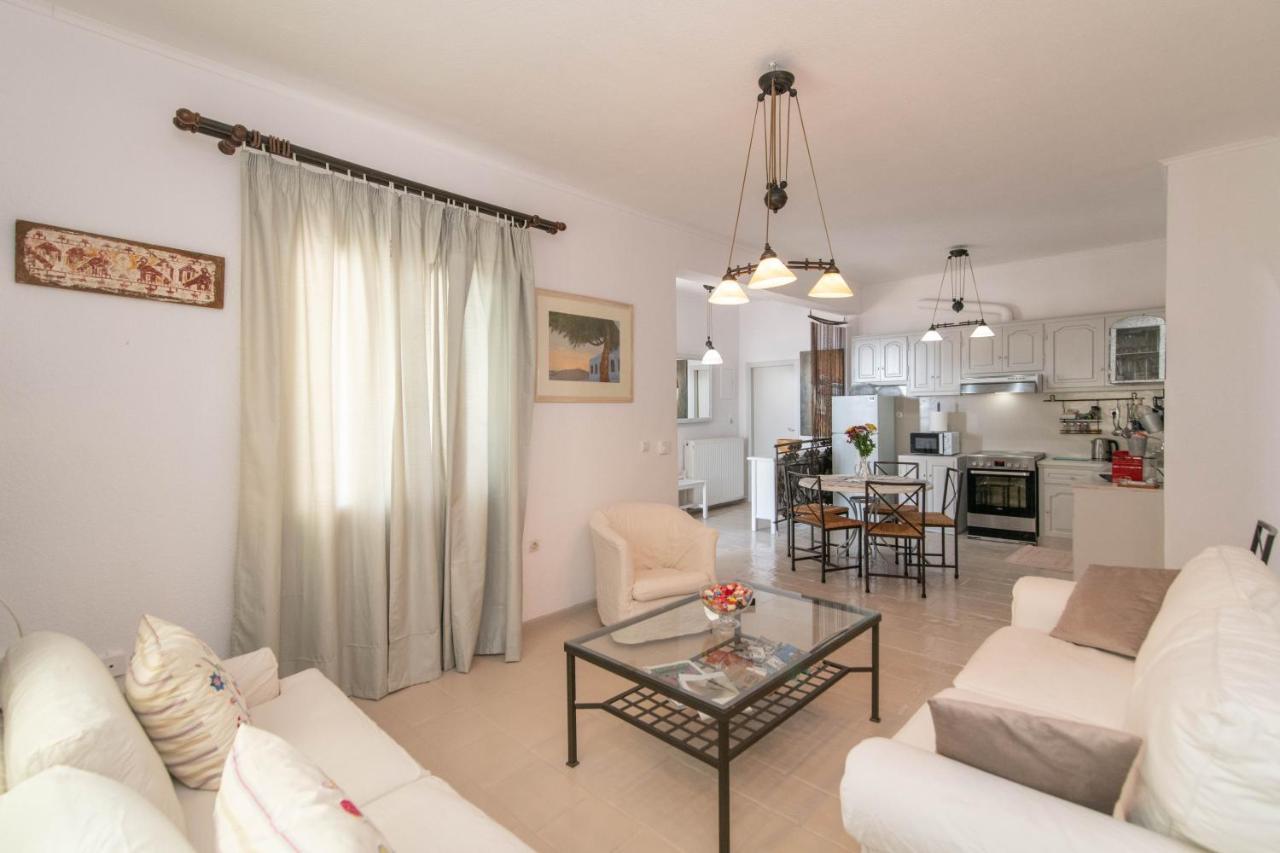 Villa With View Of Agios Ioannis And Pool With Jacuzzi 외부 사진
